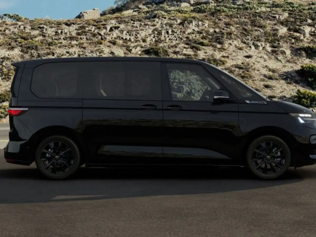 Volkswagen Multivan nuova a Vicenza (6)
