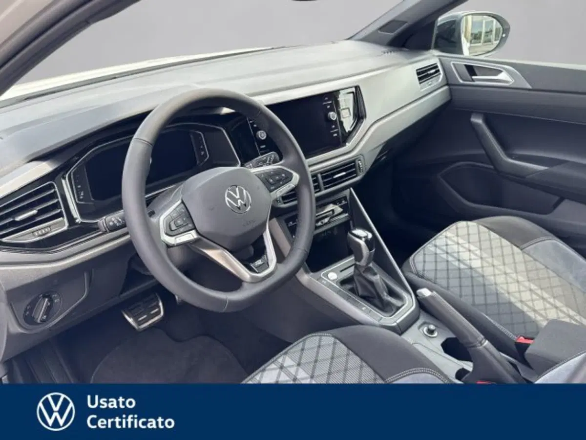 Volkswagen Taigo nuova a Vicenza (8)