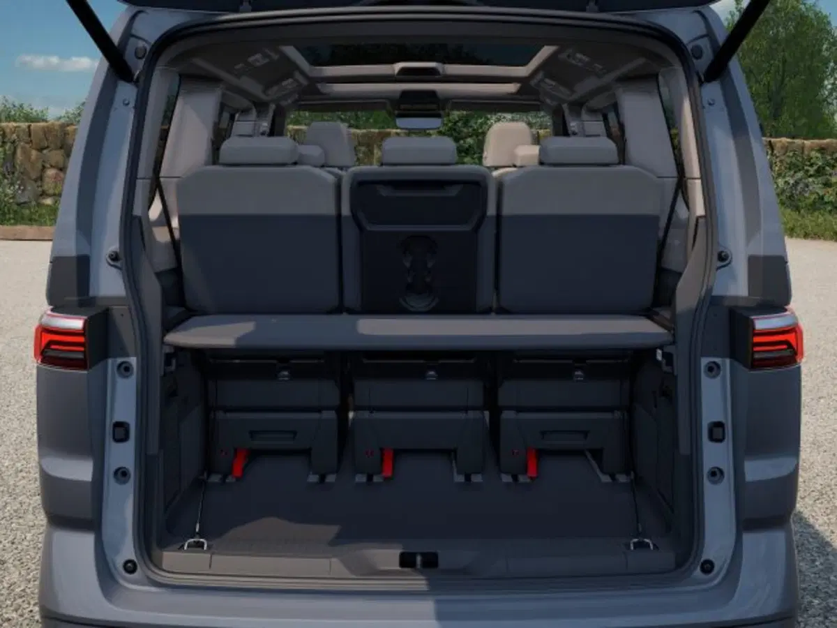 Volkswagen Multivan nuova a Vicenza (15)