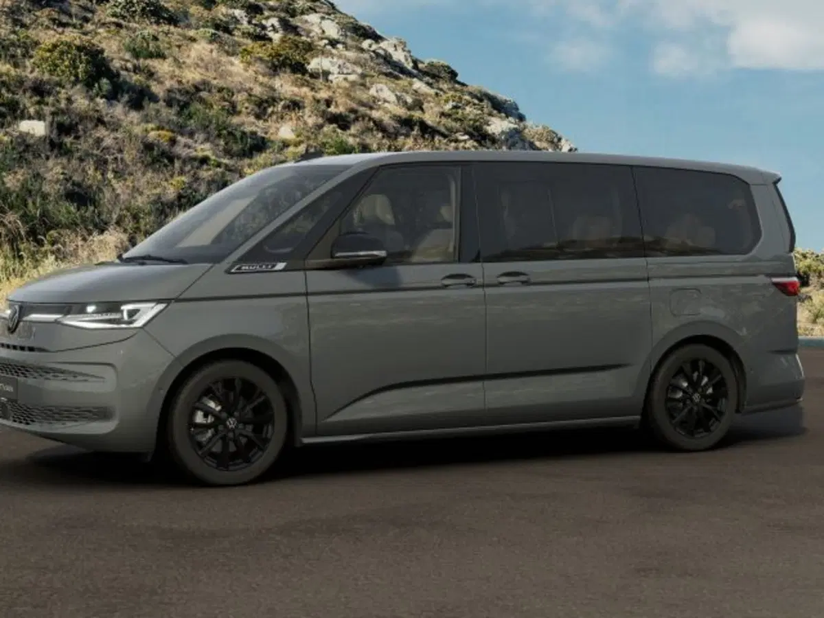 Volkswagen Multivan nuova a Vicenza (2)