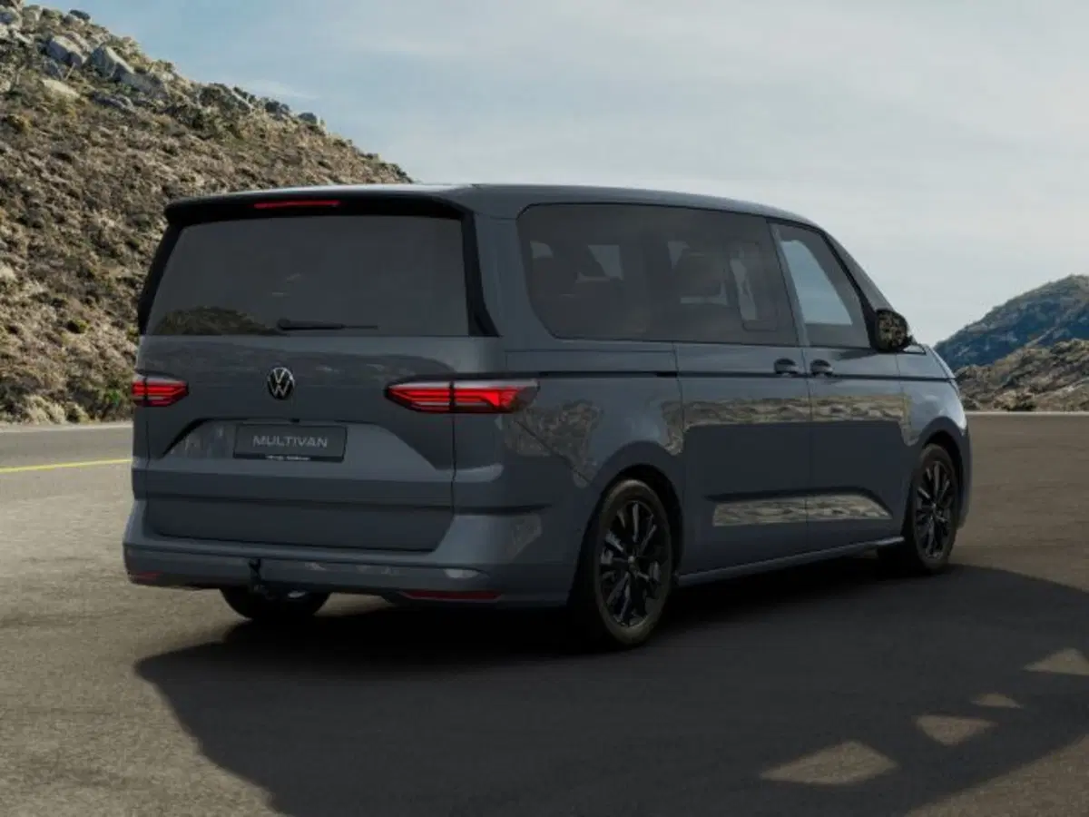 Volkswagen Multivan nuova a Vicenza (5)