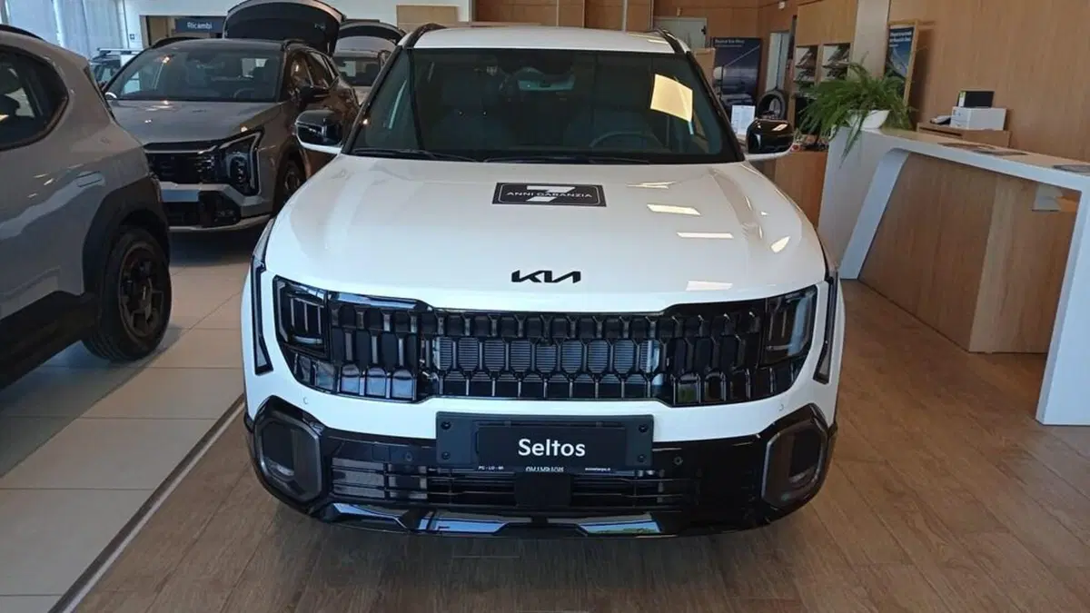 Kia Seltos nuova a Piacenza (2)