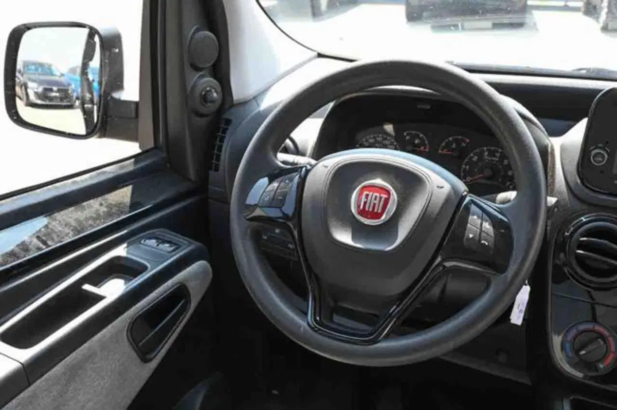 Fiat Fiorino usata a Torino (12)