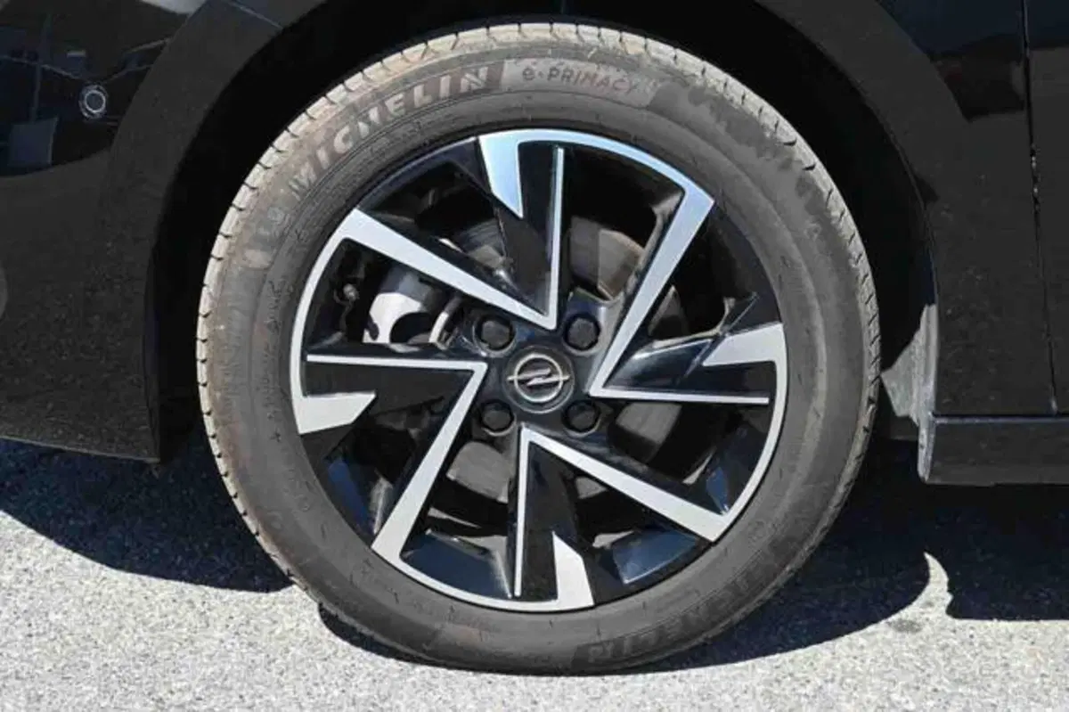 Opel Corsa usata a Torino (6)