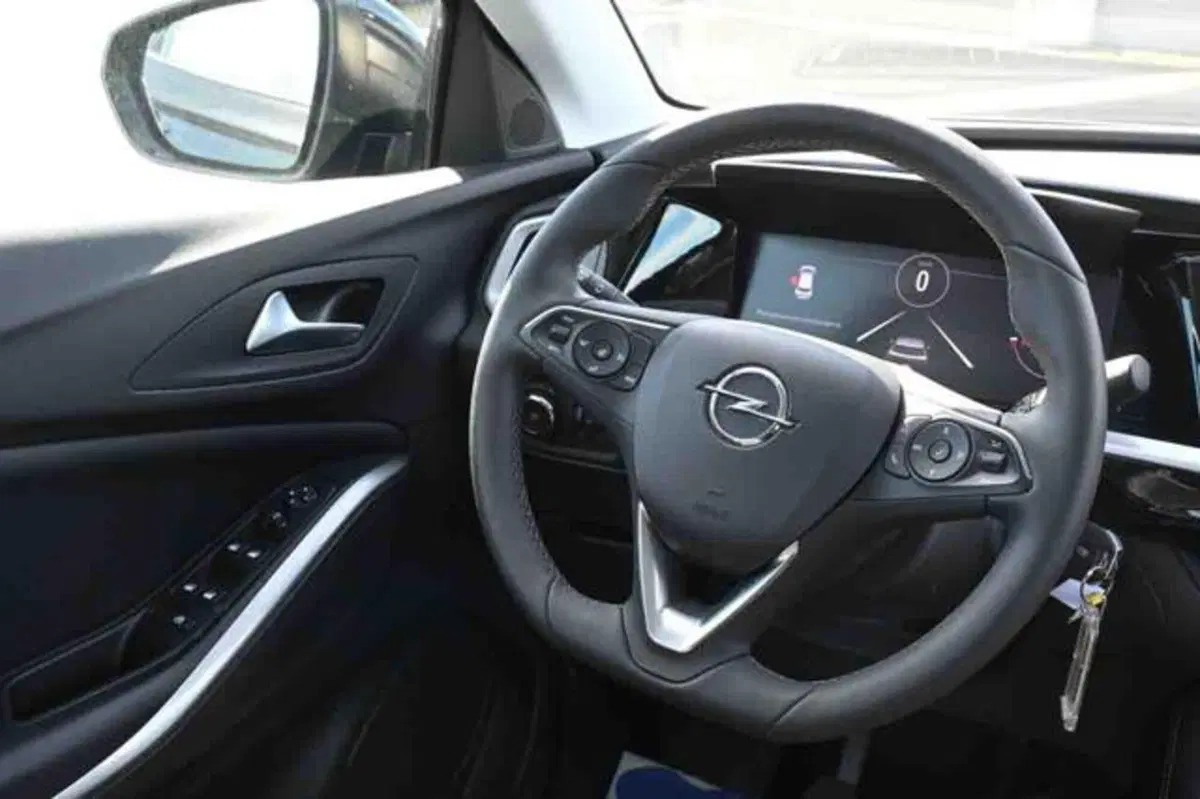 Opel Grandland usata a Torino (12)