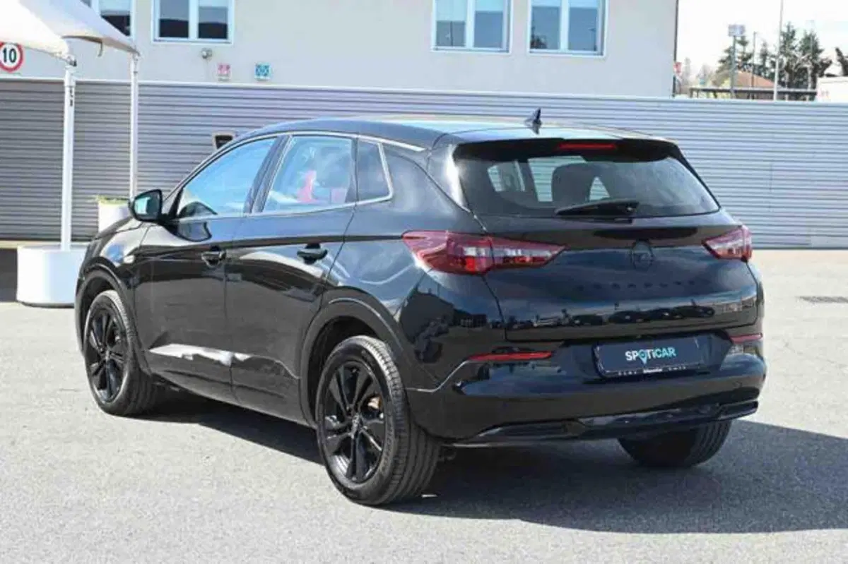 Opel Grandland usata a Torino (4)