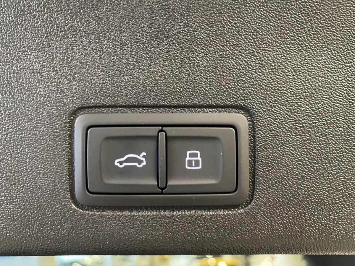Audi Q3 Sportback nuova a Torino (13)