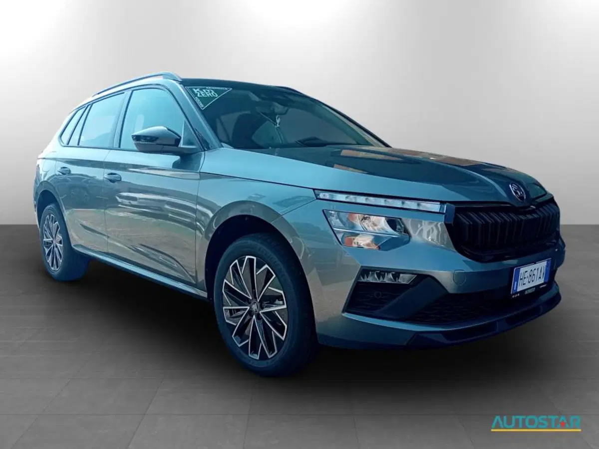 Skoda Kamiq nuova a Piacenza (3)