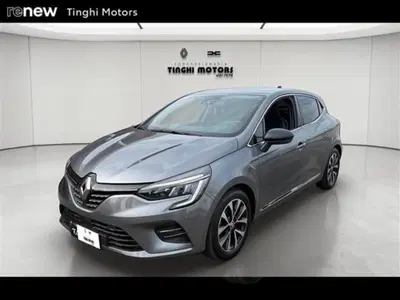 Renault Clio Full Hybrid E-Tech 145 CV 5 porte Techno del 2023 usata a Empoli