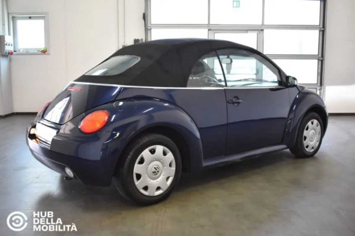 Volkswagen New Beetle Cabrio usata a Perugia (4)