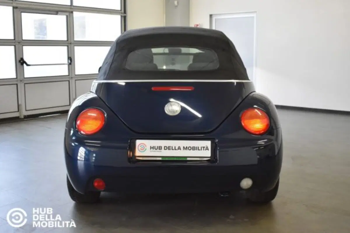 Volkswagen New Beetle Cabrio usata a Perugia (5)