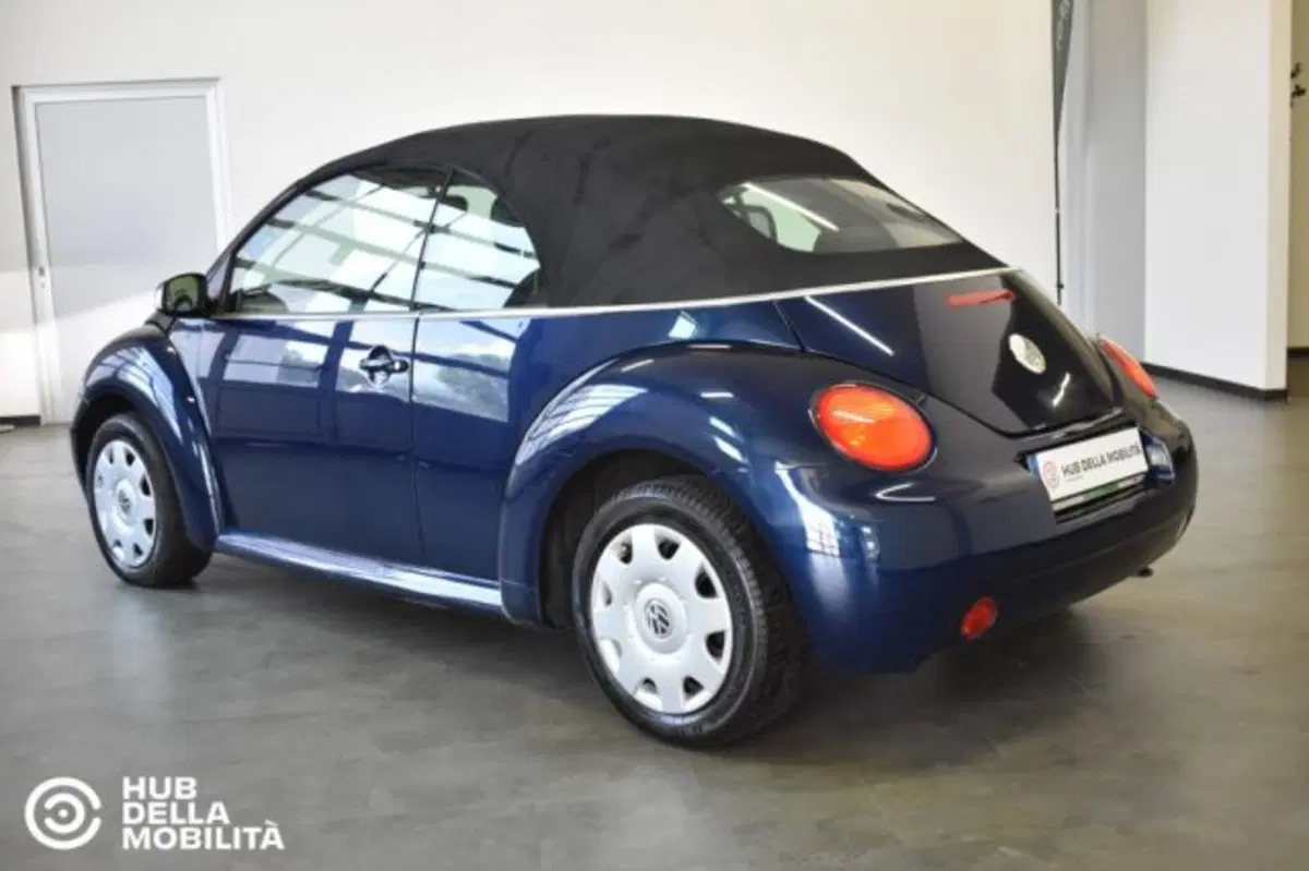 Volkswagen New Beetle Cabrio usata a Perugia (6)