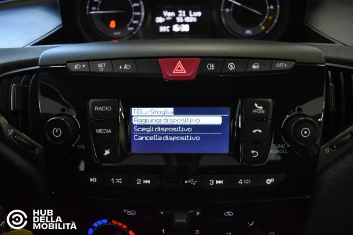 Lancia Ypsilon usata a Perugia (13)