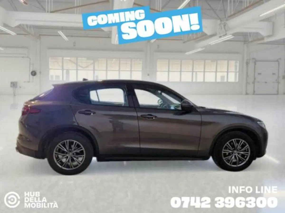 Alfa Romeo Stelvio usata a Perugia (3)