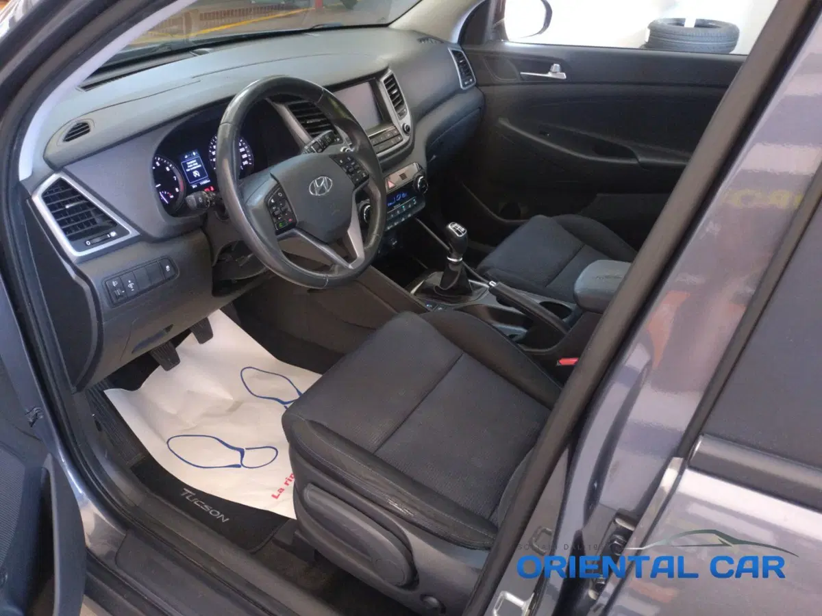 Hyundai Tucson usata a La Spezia (6)