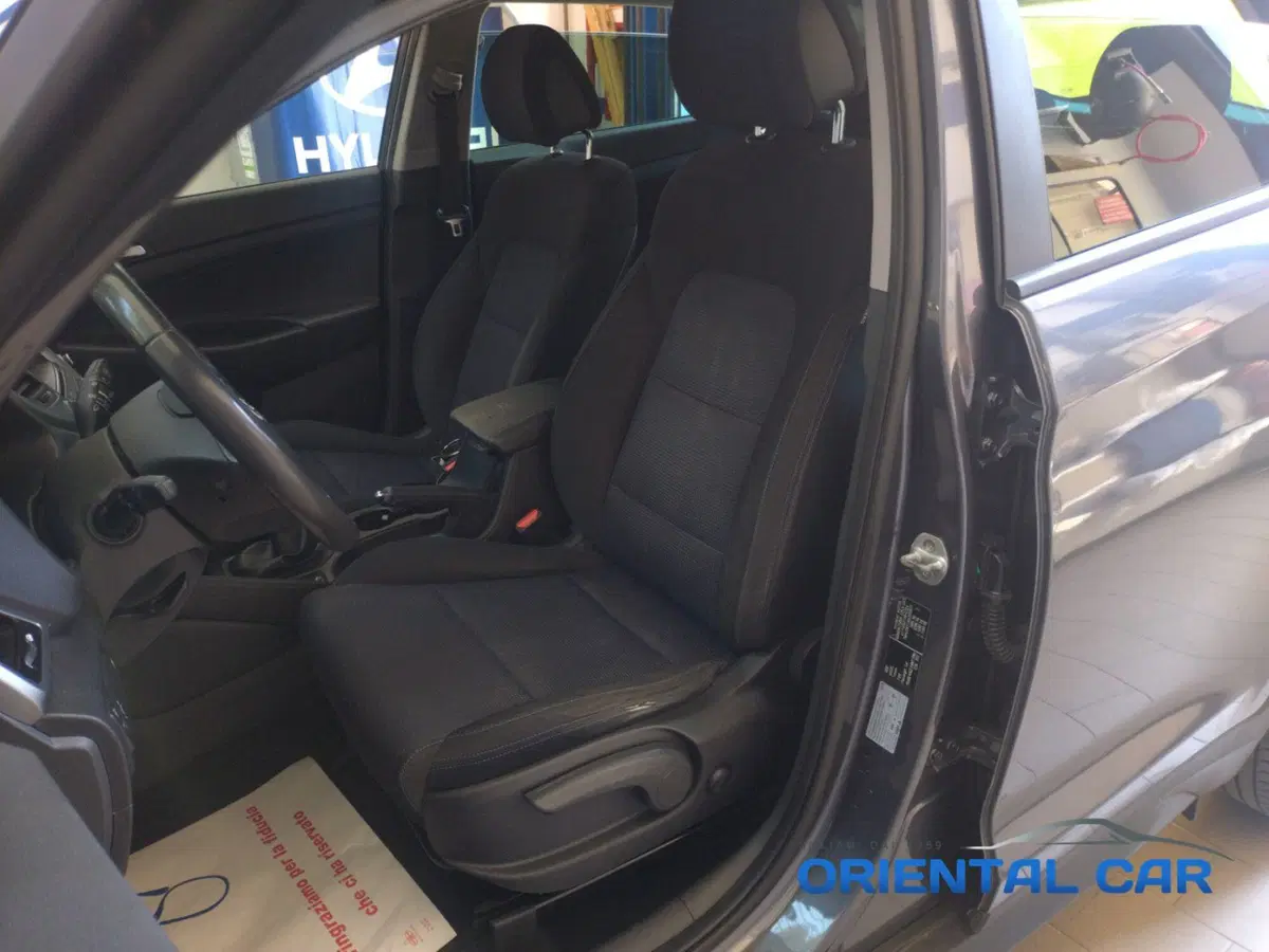 Hyundai Tucson usata a La Spezia (8)