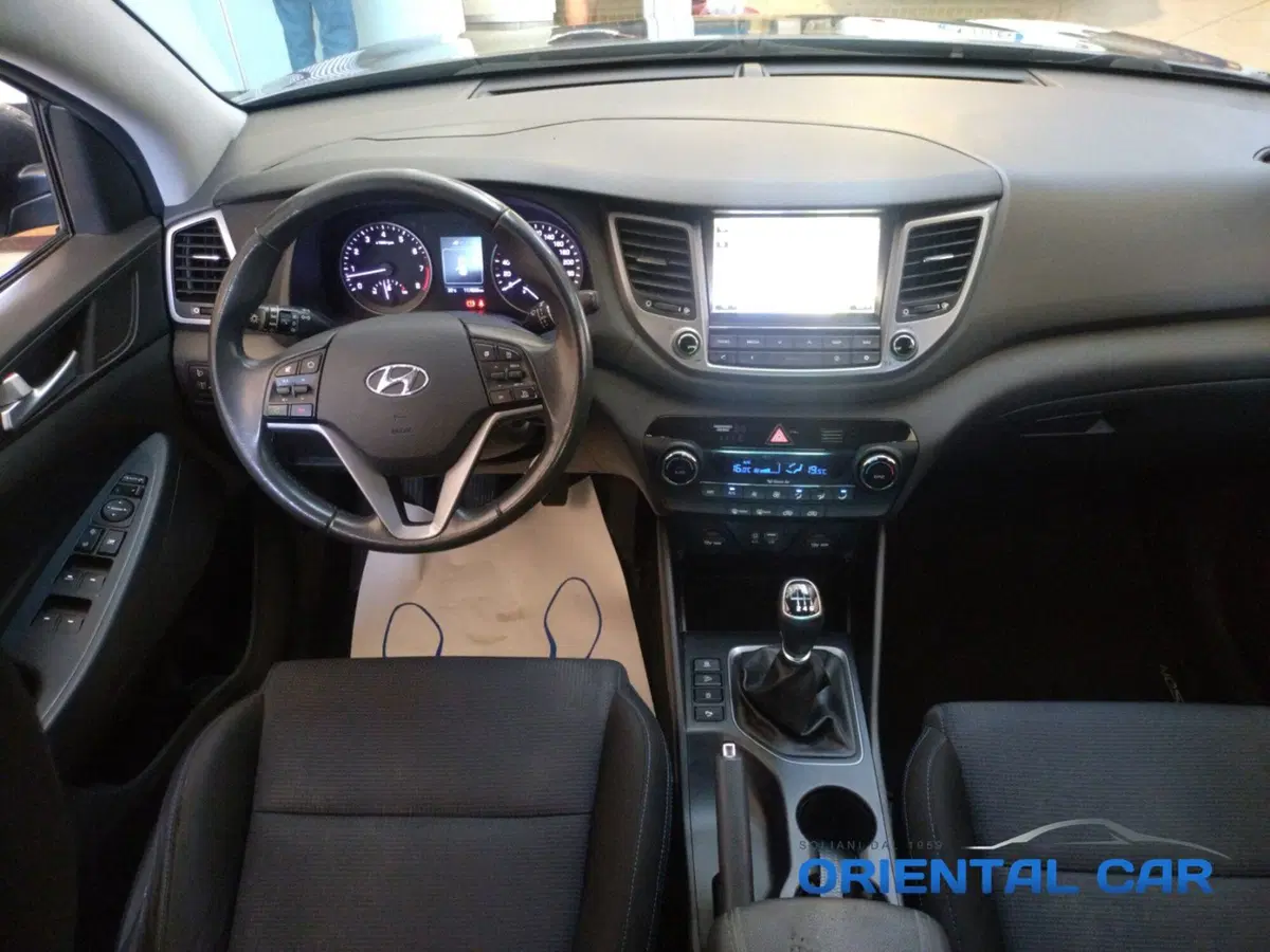 Hyundai Tucson usata a La Spezia (9)