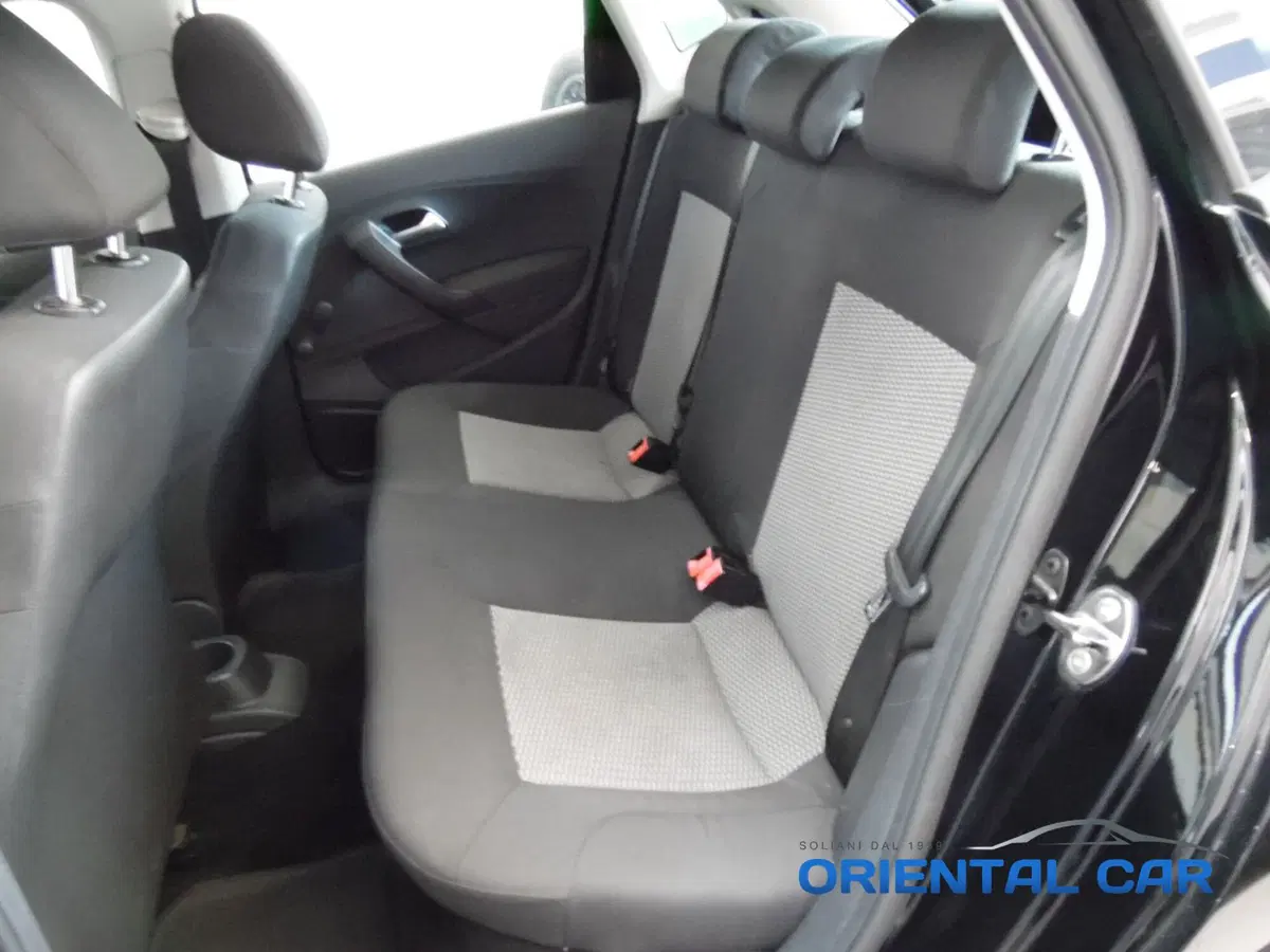 Volkswagen Polo usata a La Spezia (9)