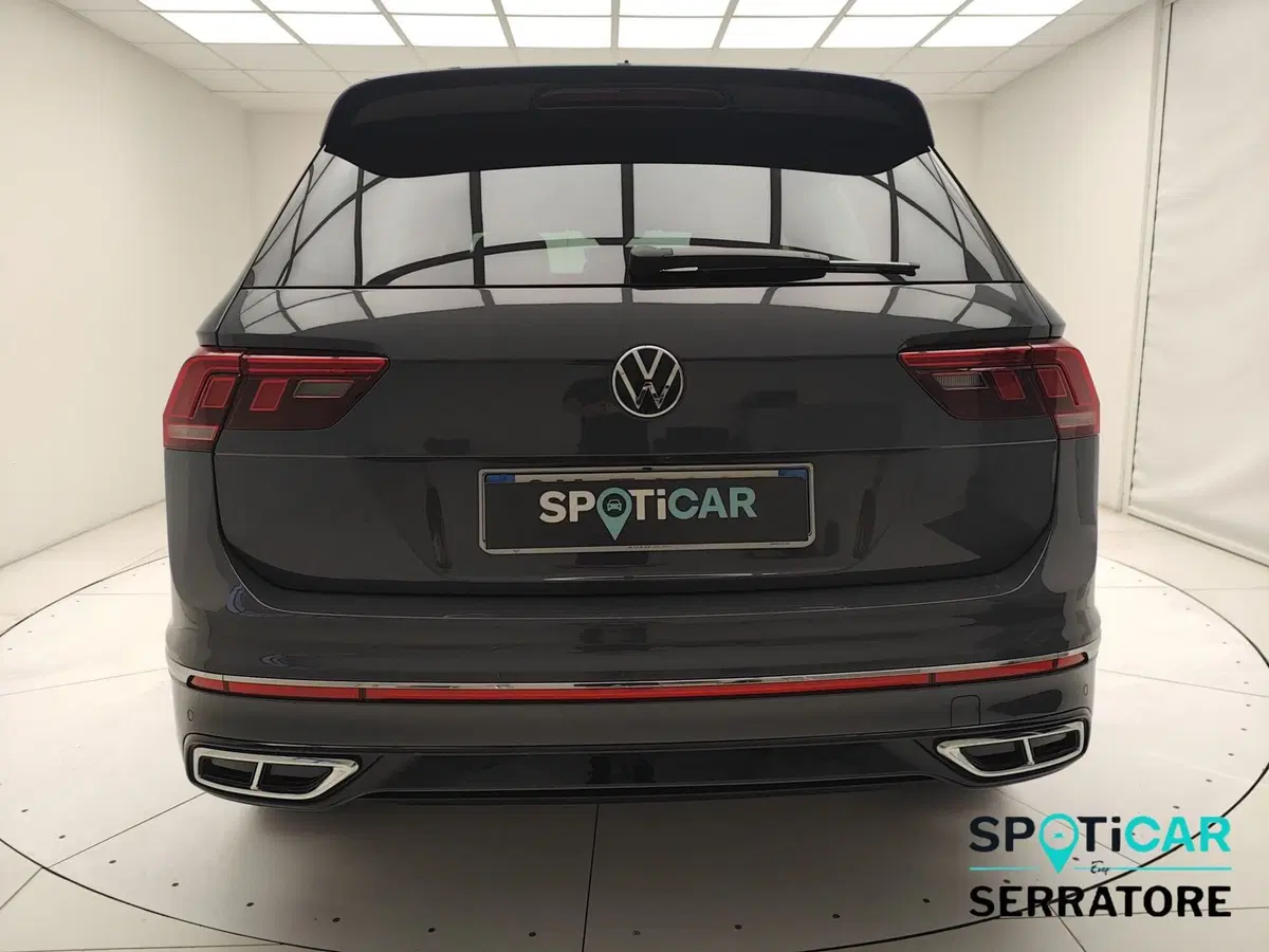 Volkswagen Tiguan usata a Como (5)