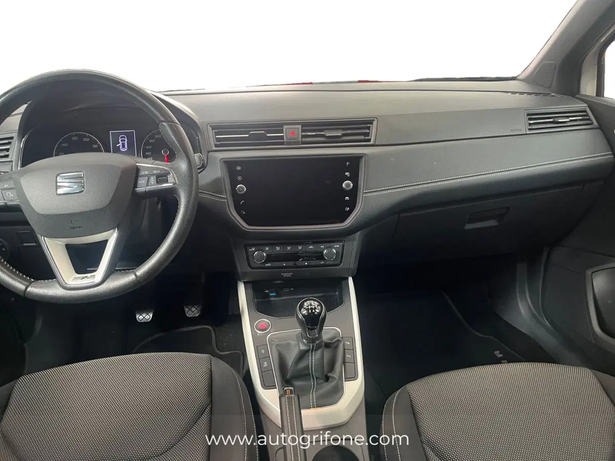 SEAT Arona usata a Modena (11)