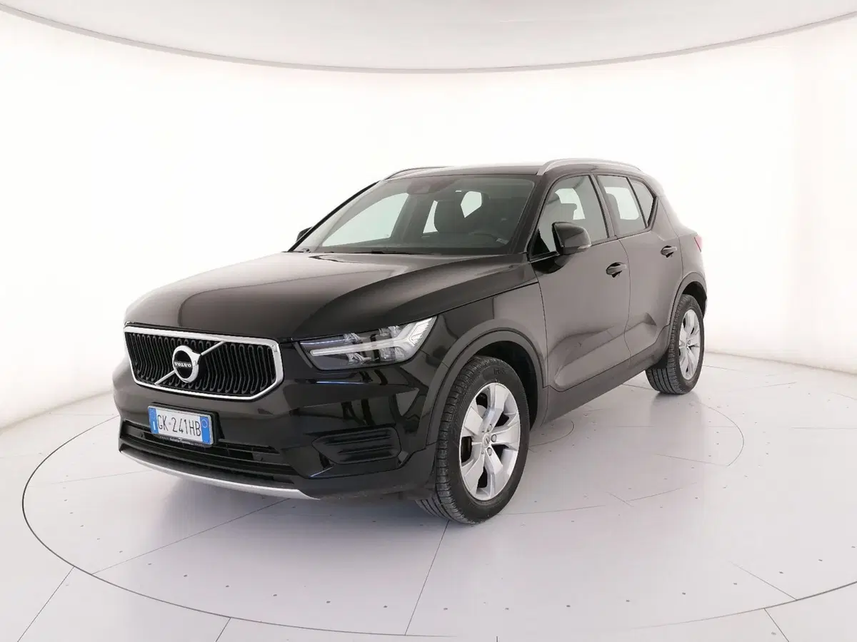 VOLVO Veicoli Commerciali XC40 usata a Roma