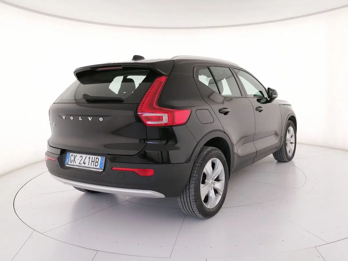 VOLVO Veicoli Commerciali XC40 usata a Roma (2)