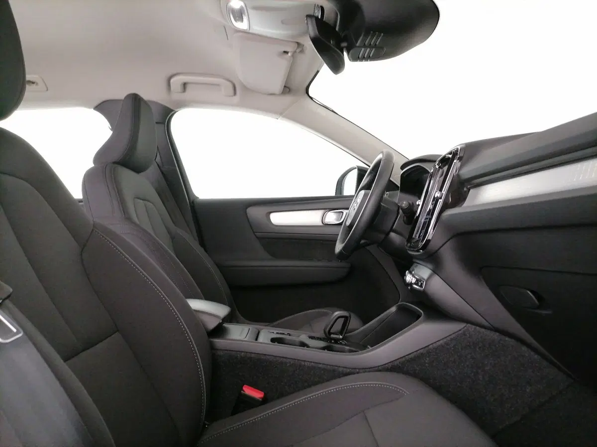 VOLVO Veicoli Commerciali XC40 usata a Roma (6)