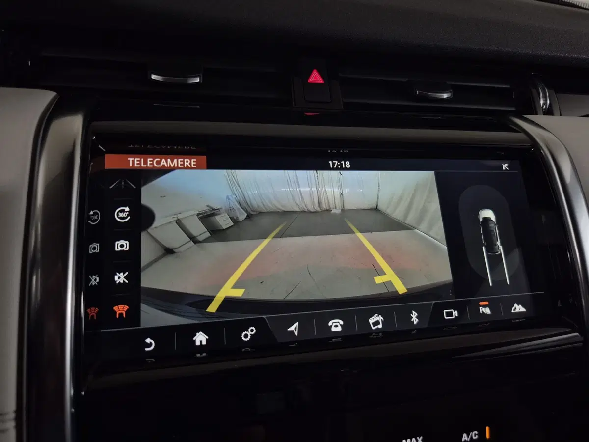 Land Rover Discovery Sport usata a Alessandria (16)