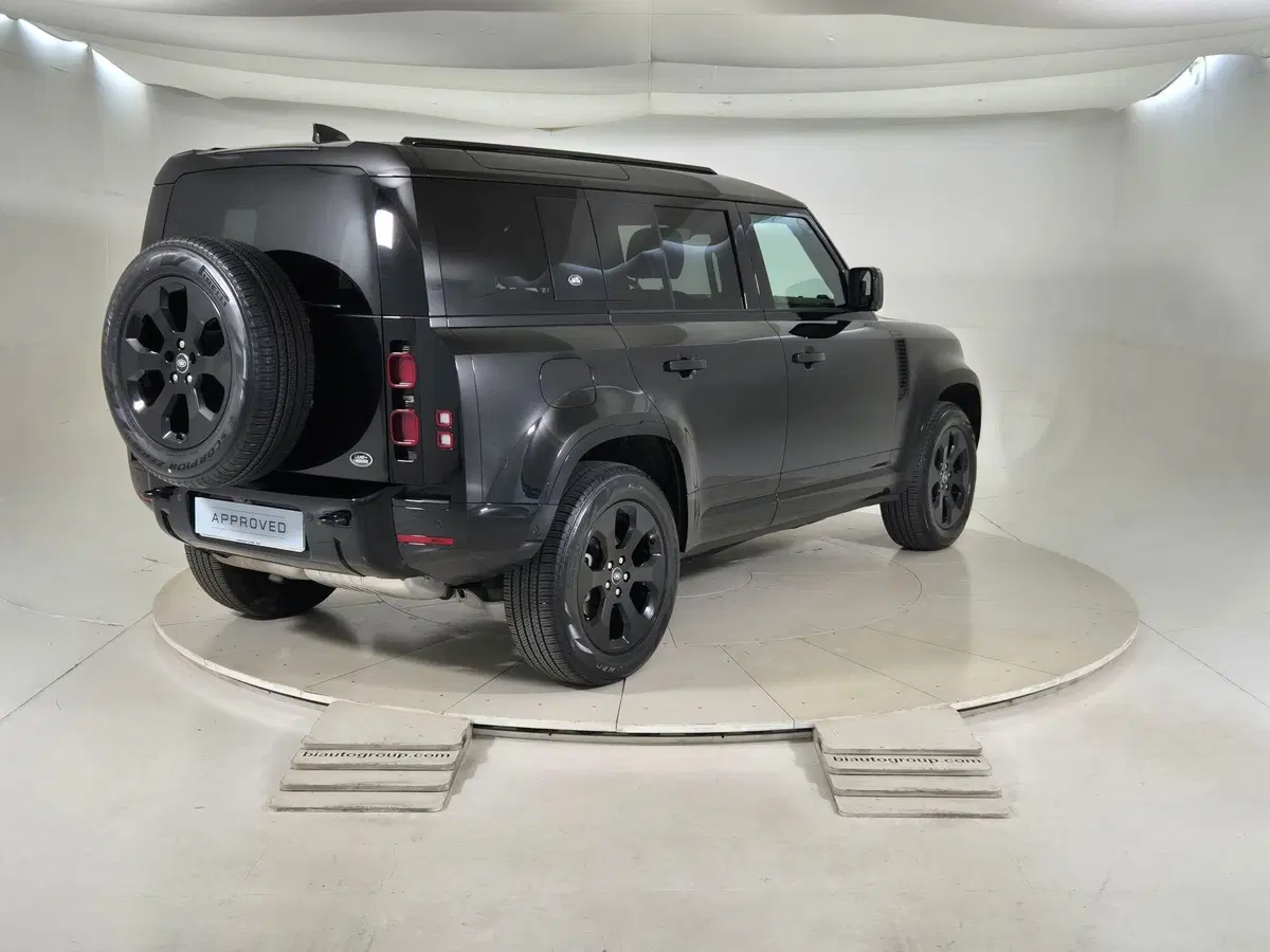Land Rover Defender usata a Torino (2)