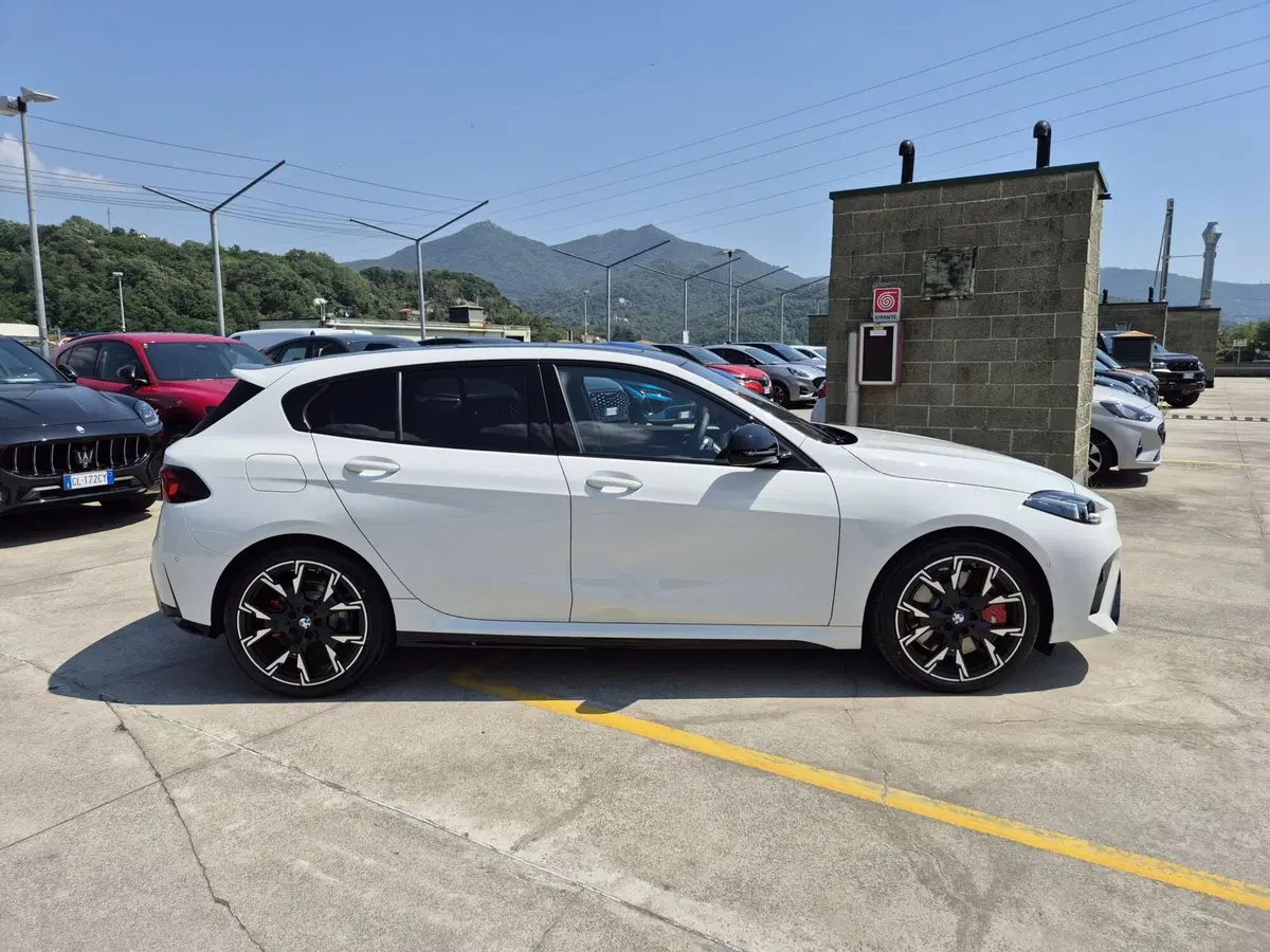 BMW Serie 1 nuova  (5)