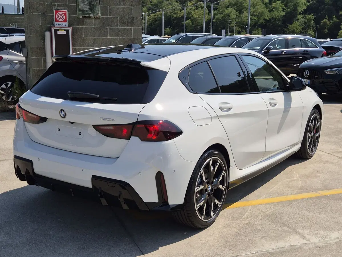 BMW Serie 1 nuova  (4)