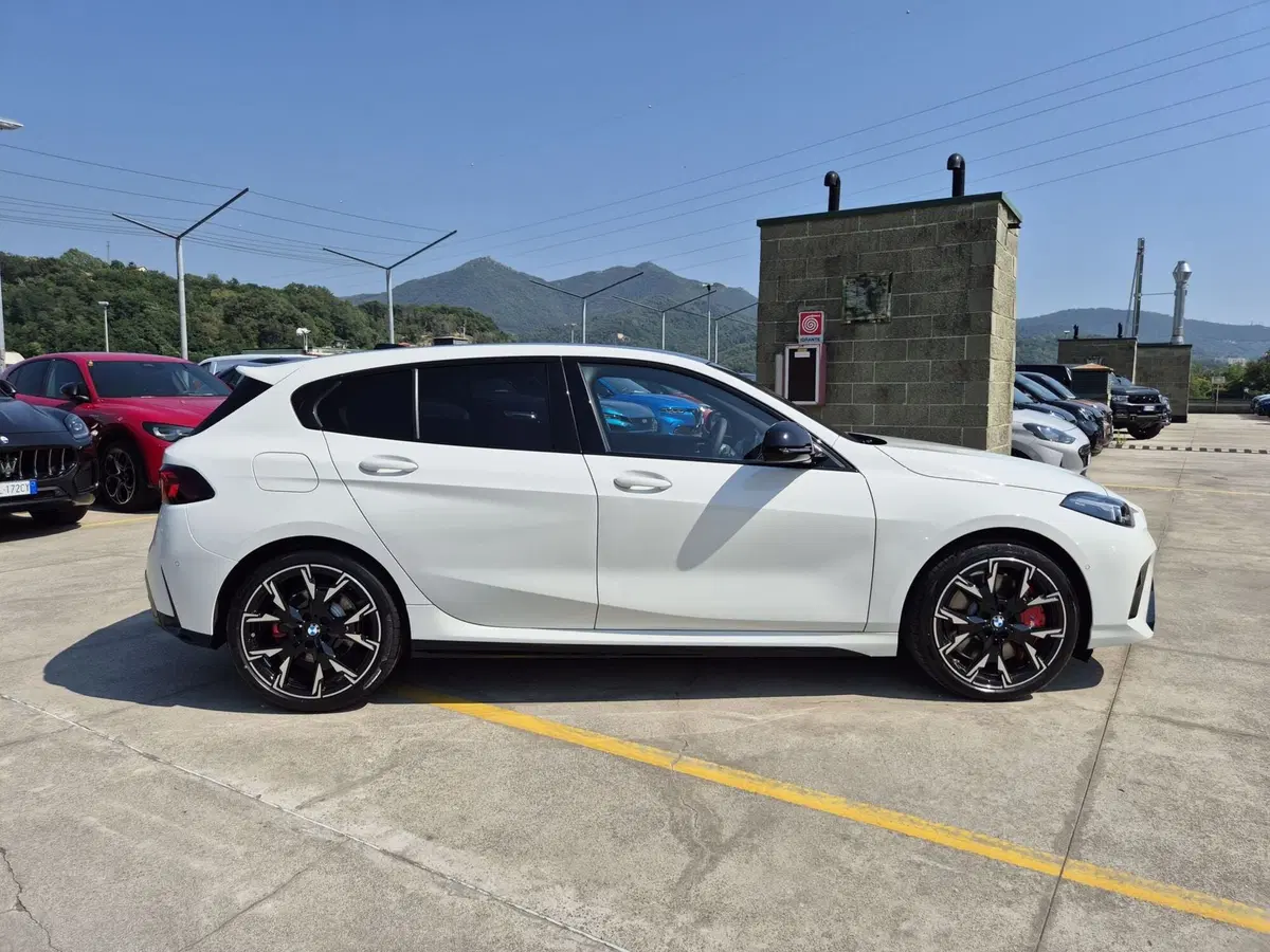 BMW Serie 1 nuova  (5)