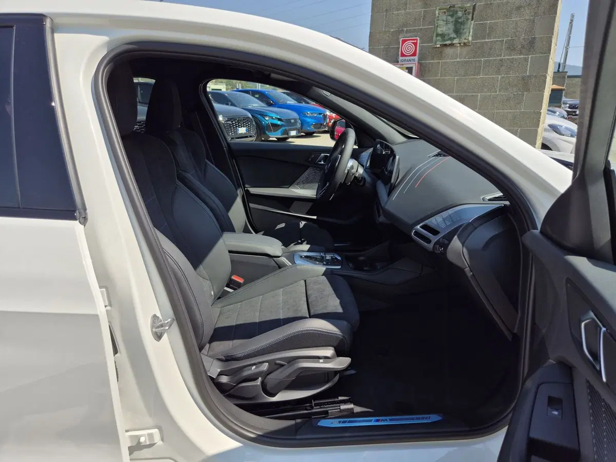 BMW Serie 1 nuova  (9)