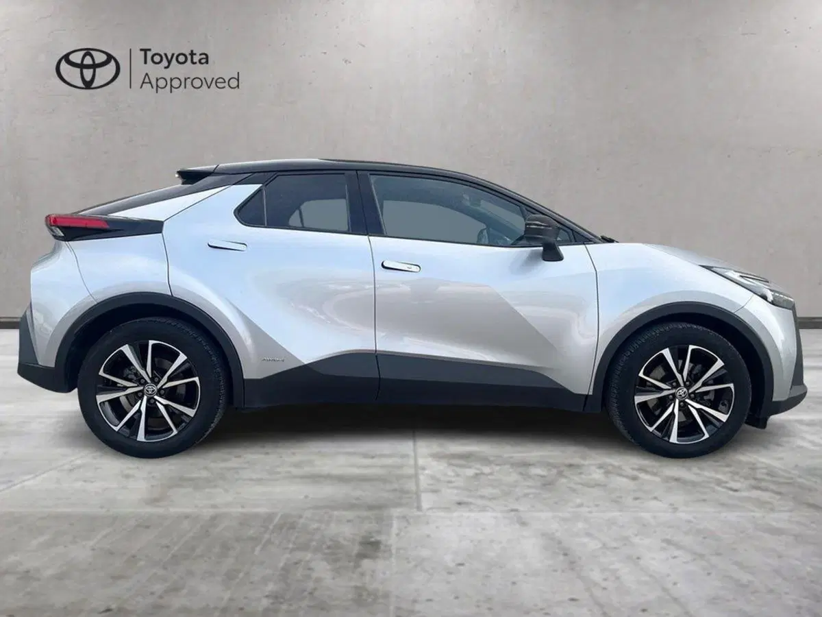 Toyota Toyota C-HR usata a Ragusa (4)