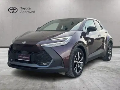 Toyota Toyota C-HR 1.8 hev Trend fwd e-cvt del 2024 usata a Ragusa