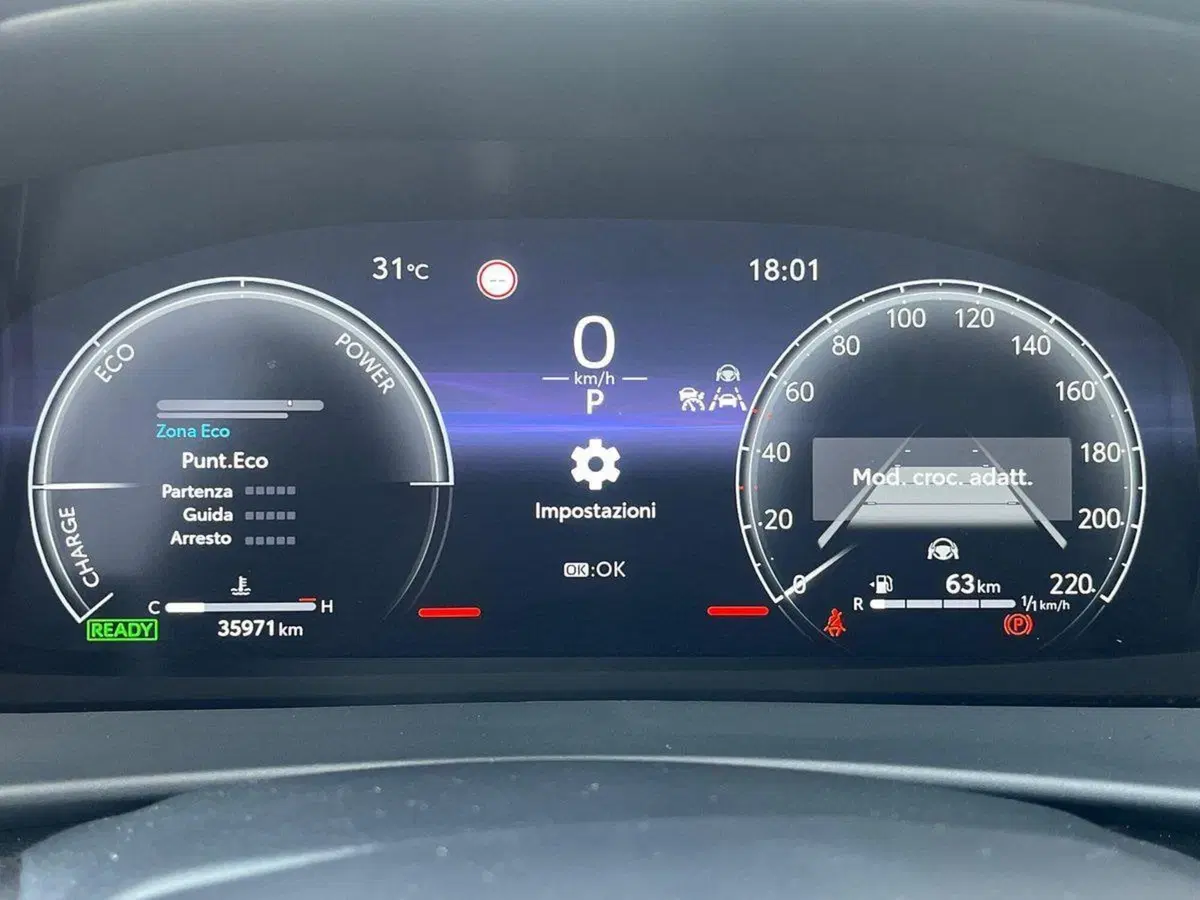 Toyota Toyota C-HR usata a Ragusa (9)