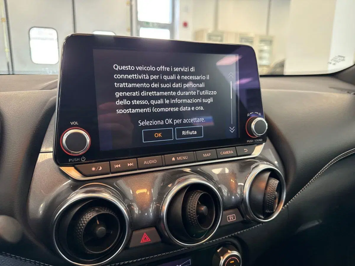 Nissan Juke usata a Prato (16)