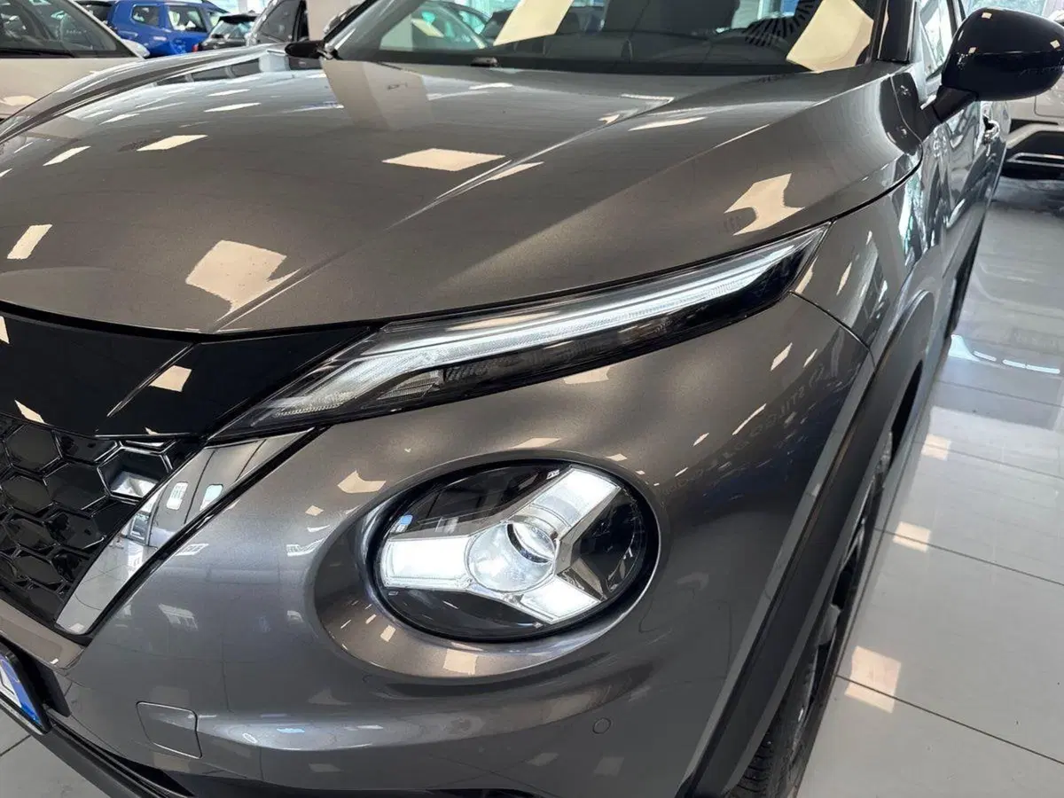 Nissan Juke usata a Prato (7)