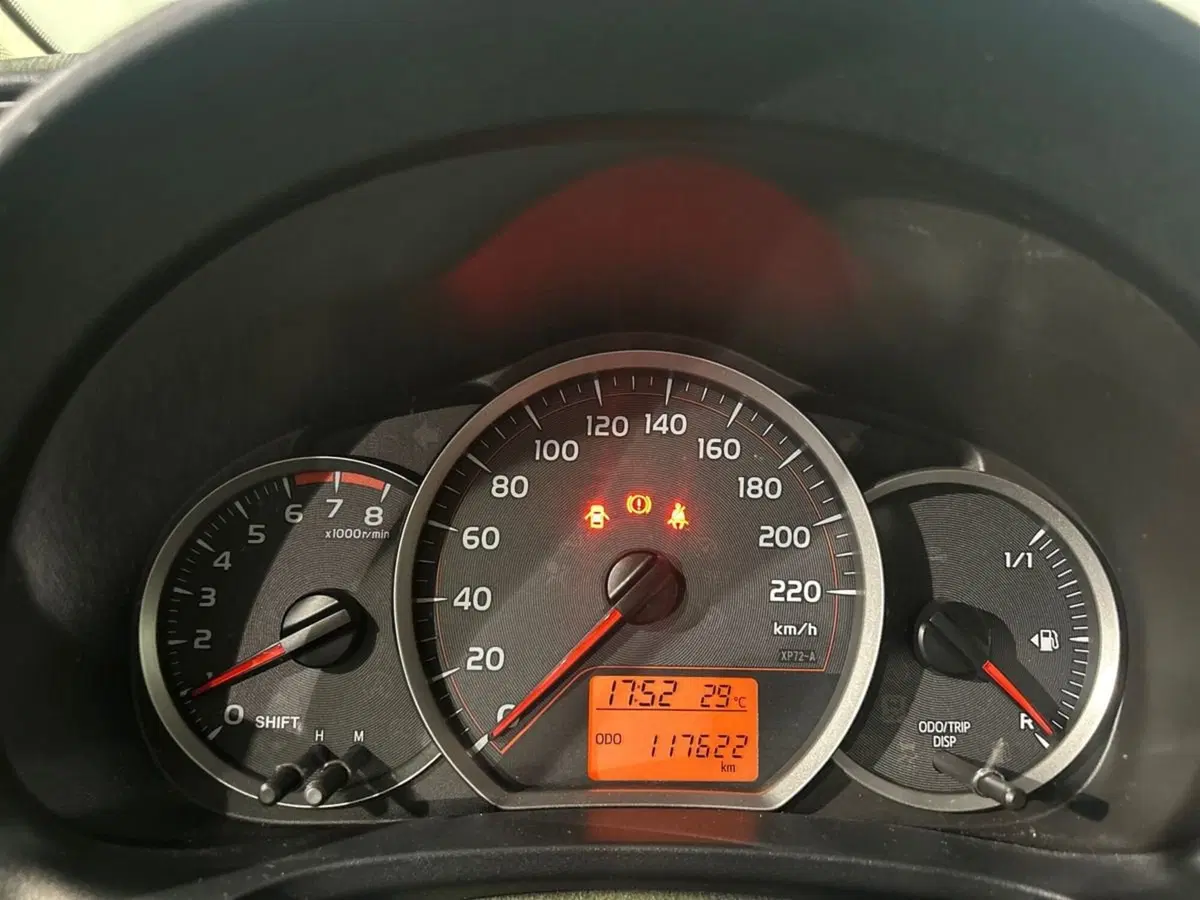 Toyota Yaris usata a Milano (10)