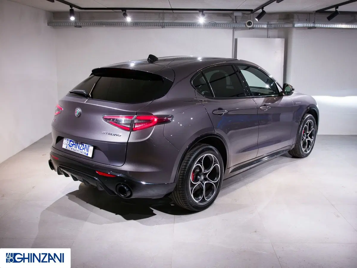 Alfa Romeo Stelvio usata a Bergamo (7)