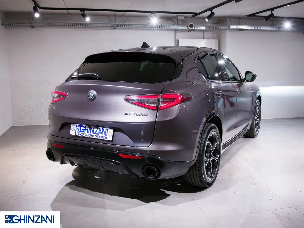 Alfa Romeo Stelvio usata a Bergamo (8)