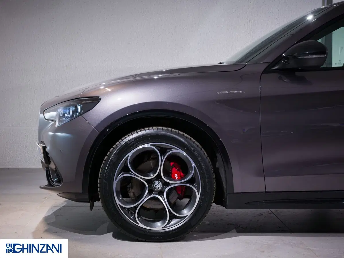 Alfa Romeo Stelvio usata a Bergamo (9)