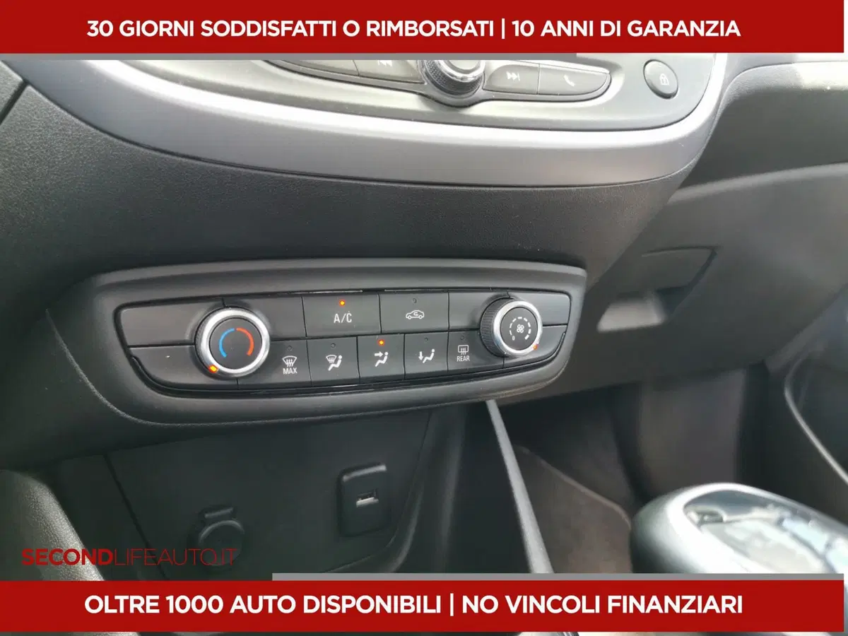 Opel Crossland usata a Chieti (17)