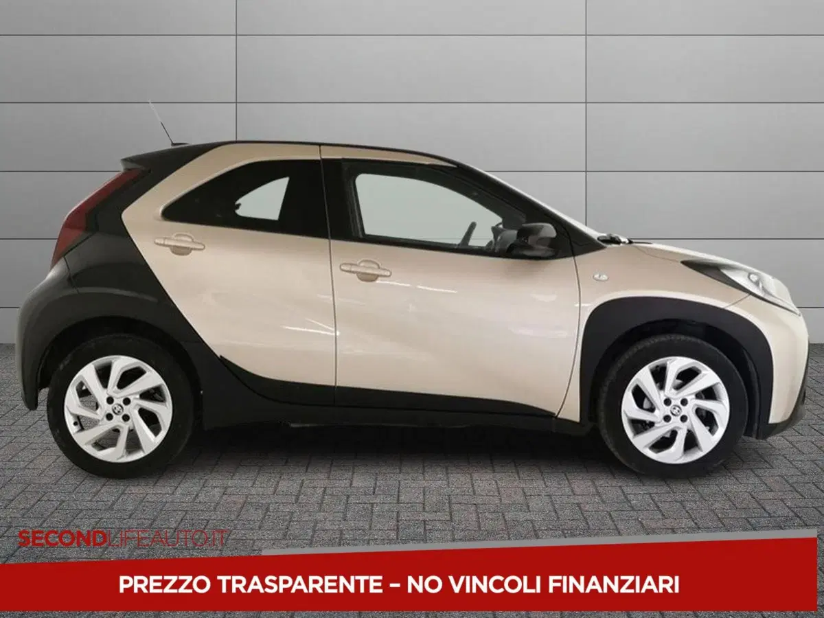 Toyota Aygo X usata a Chieti (3)