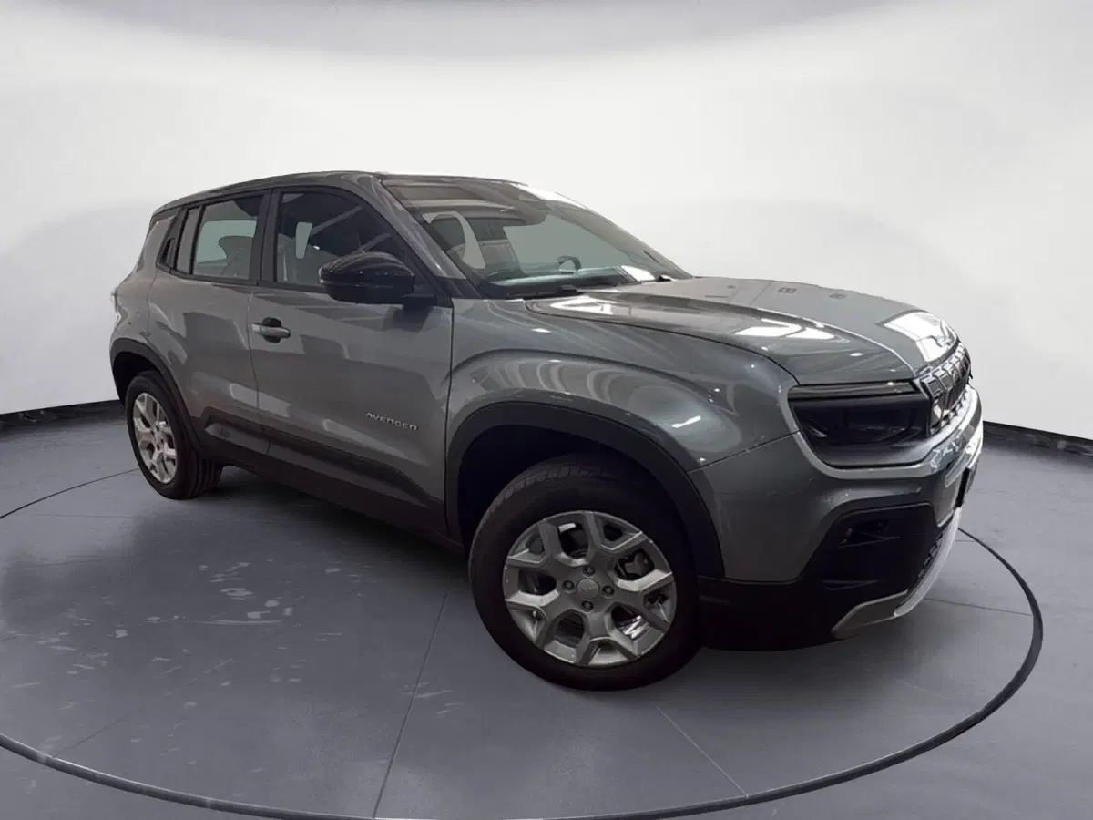 Jeep Avenger nuova a Agrigento (8)
