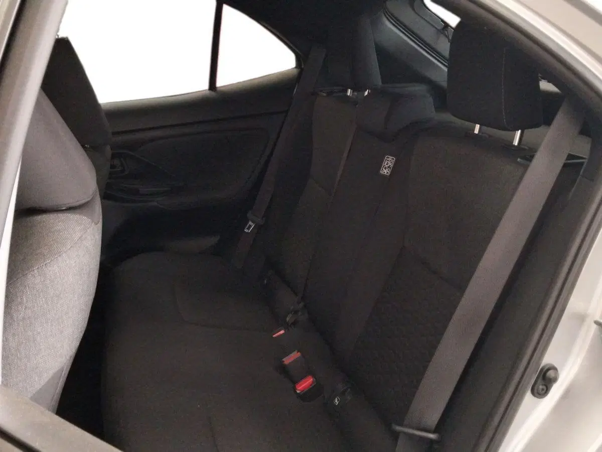 Toyota Yaris Cross usata a Roma (11)