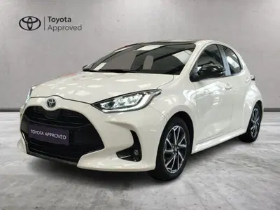 Toyota Yaris 1.5 Hybrid 5 porte Lounge del 2022 usata a Genzano di Roma