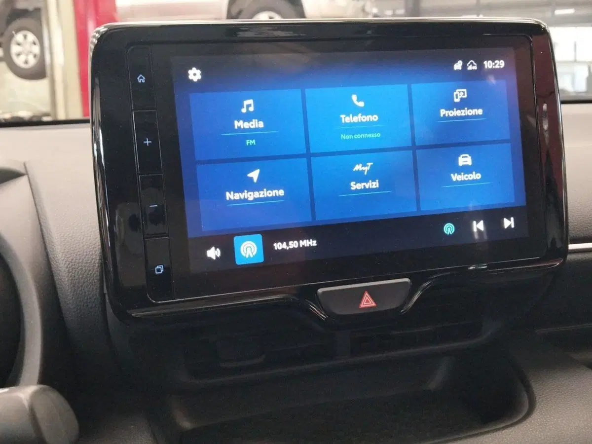 Toyota Yaris usata a Roma (10)