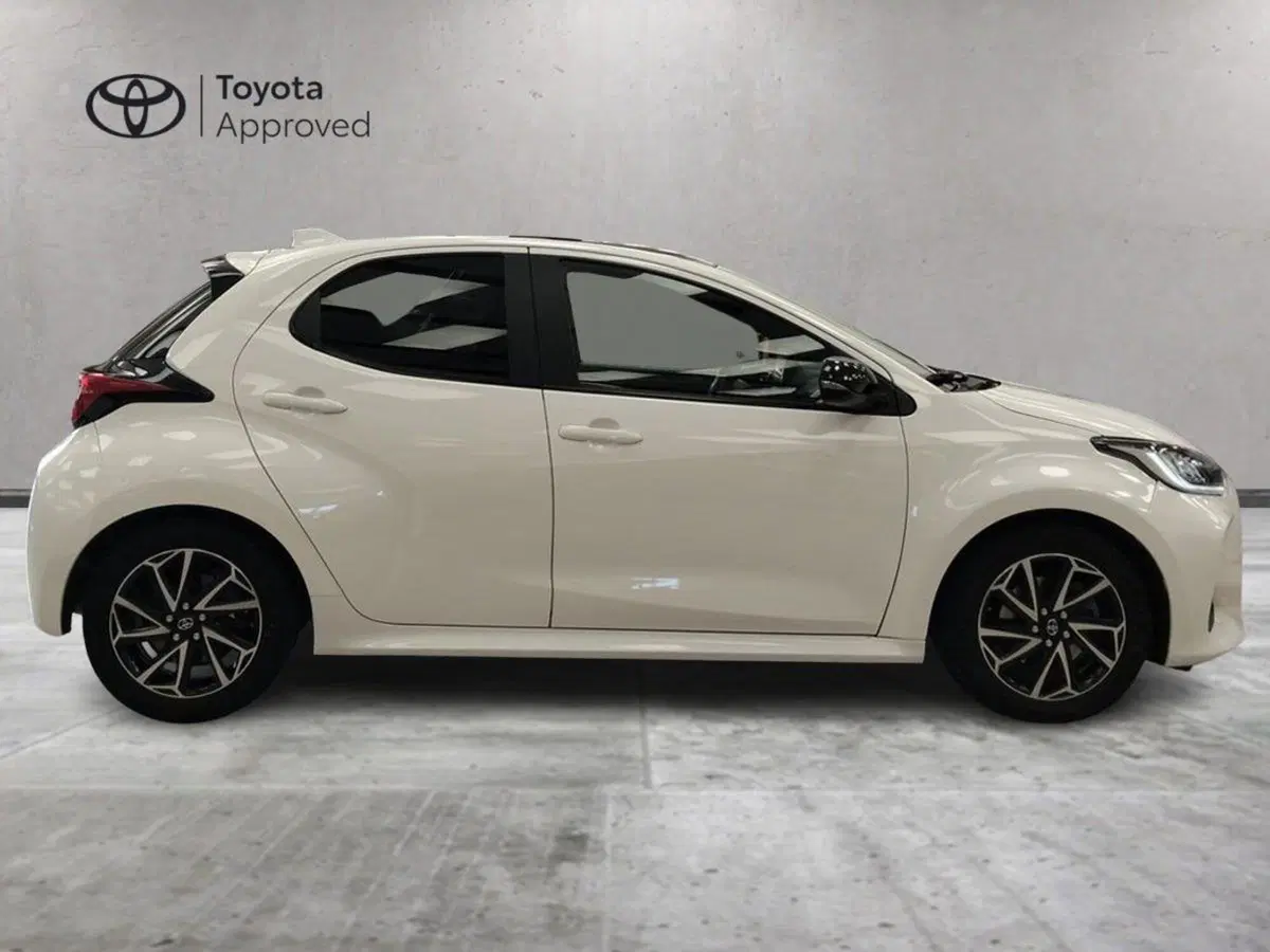 Toyota Yaris usata a Roma (4)