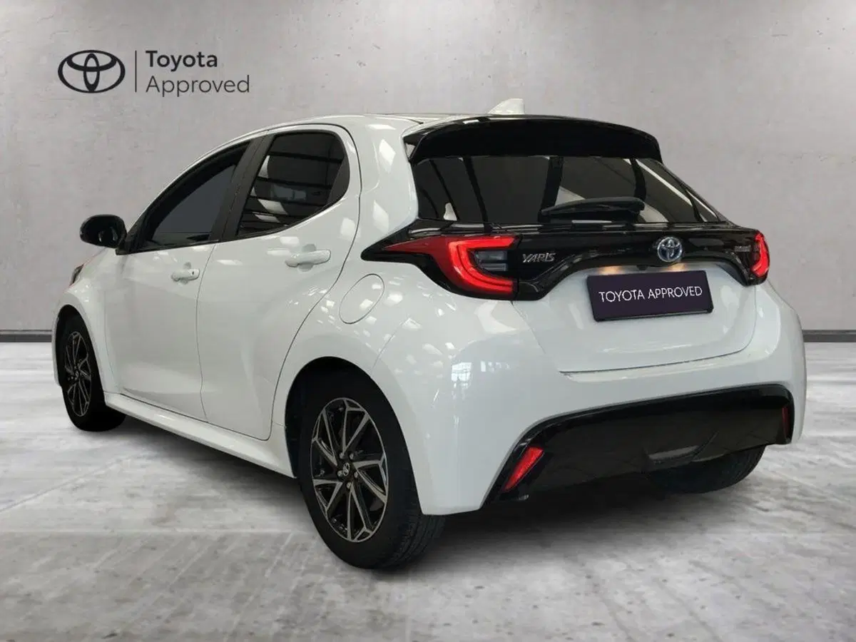 Toyota Yaris usata a Roma (5)